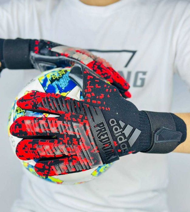 Вратарские перчатки. Darvozabon uchun qo'lqoplar. Skidka. Dastavka bor