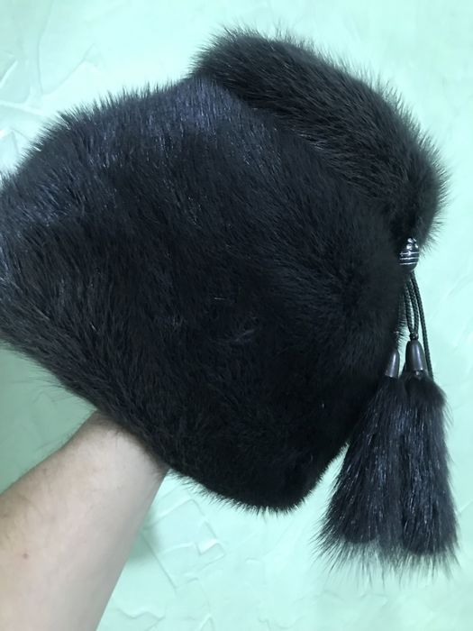 Продам шапку женскую