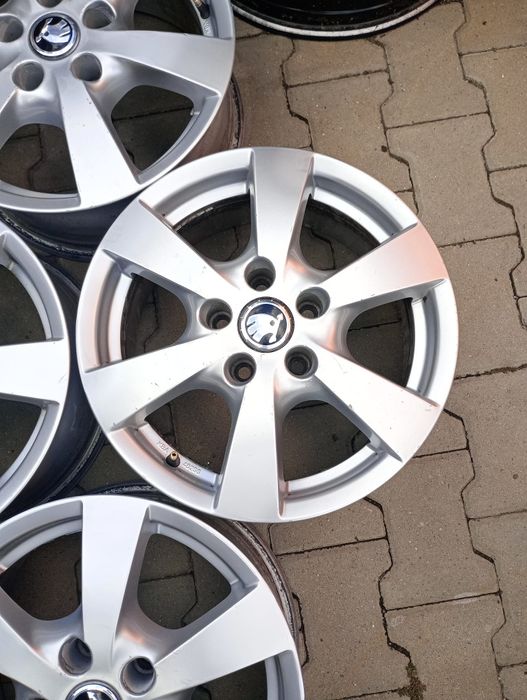 4jante 5x112 R16 potrivesc pe skoda octavia2 3superb iety