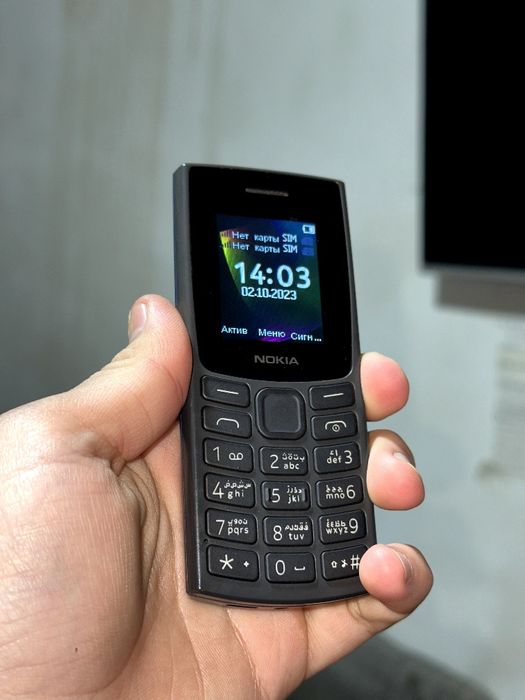 Nokia karobka yangi