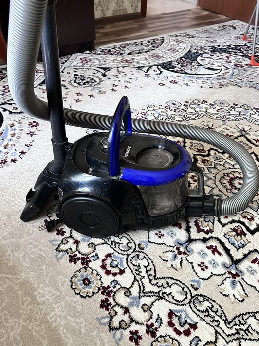 Пылесос в отличным состояние