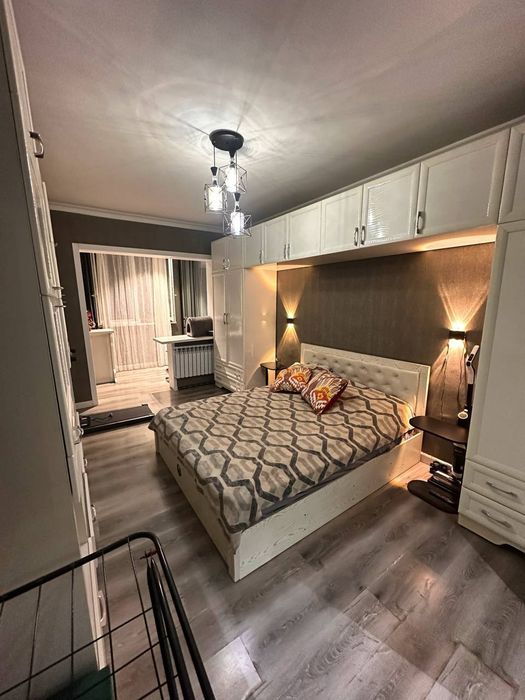 Срочно Продается чистая Евро  3 ком. Сергели 2, Метро Турон