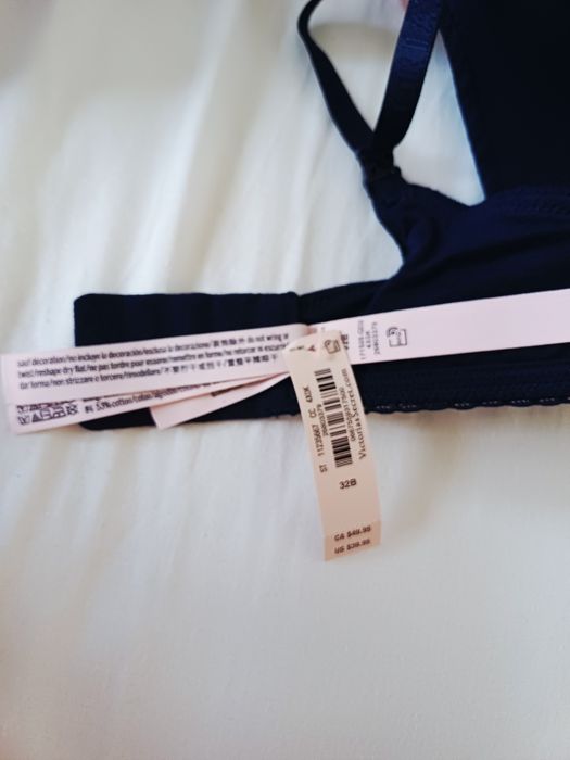 Сутиен Victoria's Secrets 70 B нов