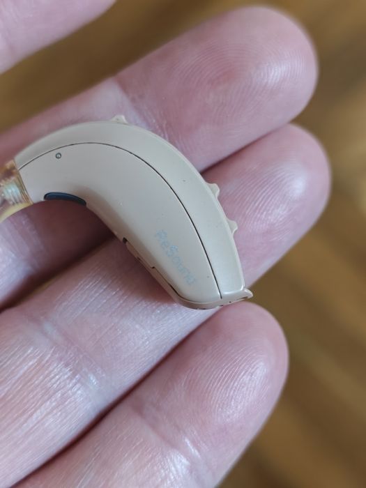 Aparat auditiv resound