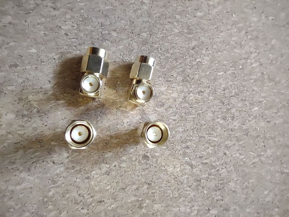 RP SMA адаптер за антена хелиум helium