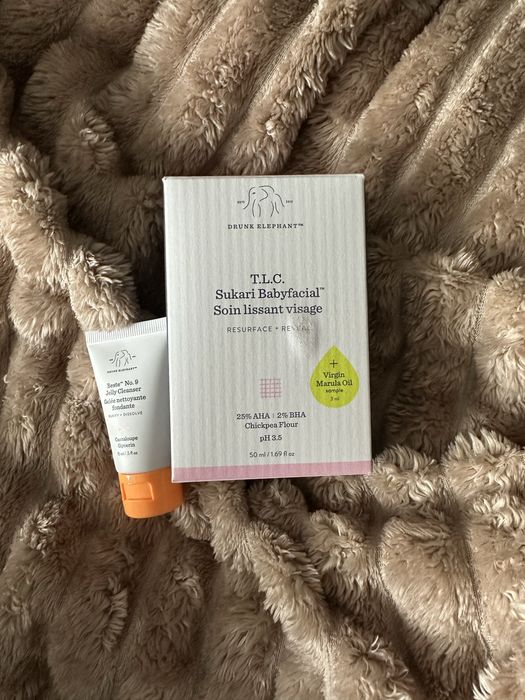 Drunk Elephant T.L.C. Sukari Babyfacial