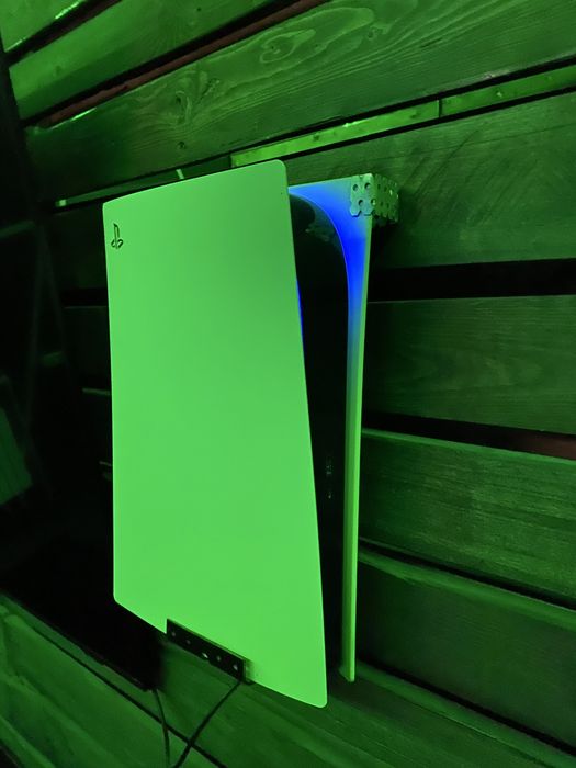 Playstation 5 продам.