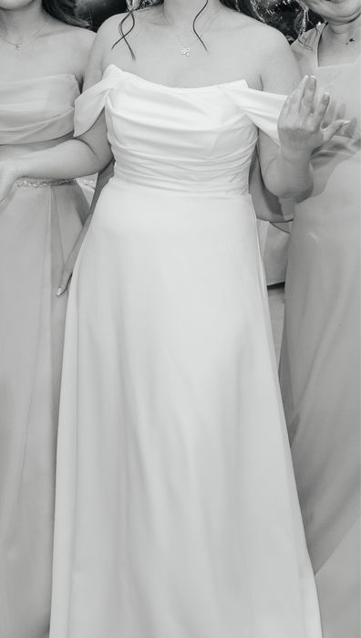 Платье свадебное или для узату