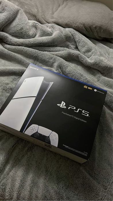 Продам PS 5 Slim