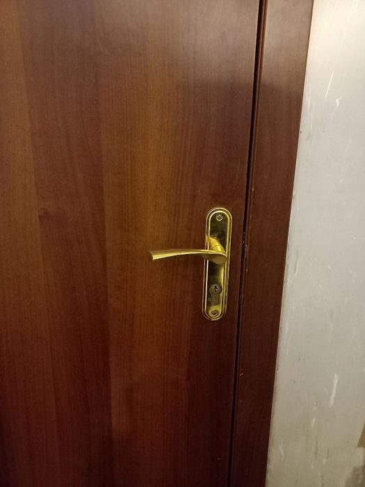 Дверь межкомнатная