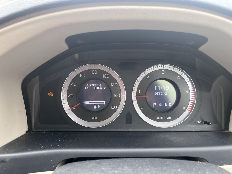 Volvo xc70 2.4 d5 185 awd