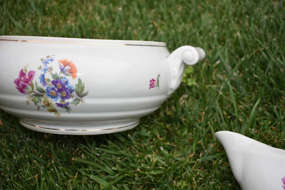 супник ,плато и сосиера