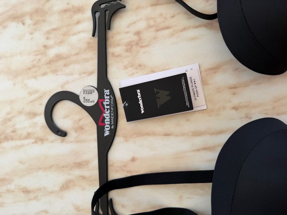 Луксозен сутиен Wonderbra