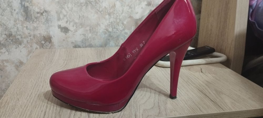 Продам туфли б.у