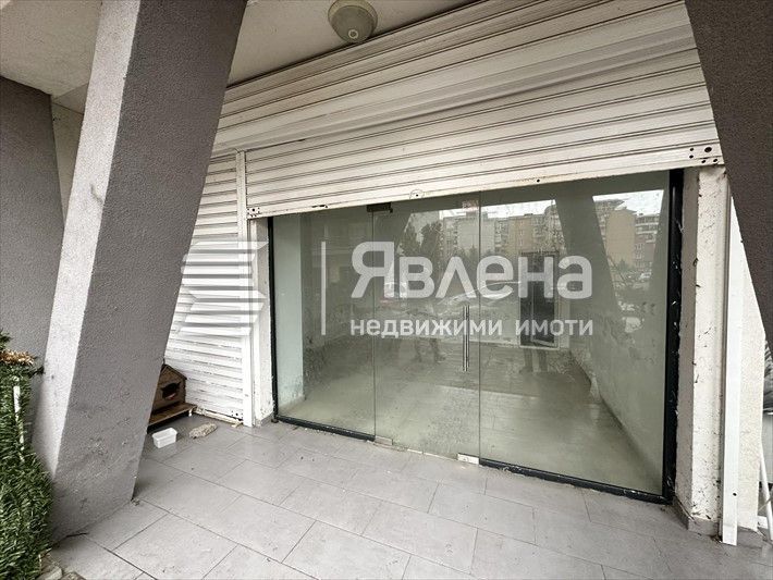 Магазин в Поморие - близо до плажа в оживен район