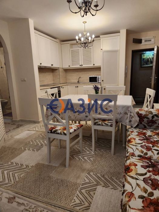 Продава се Четиристаен апартамент в Свети Влас - 143 кв.м за 1595 €/кв.м - Снимка #7