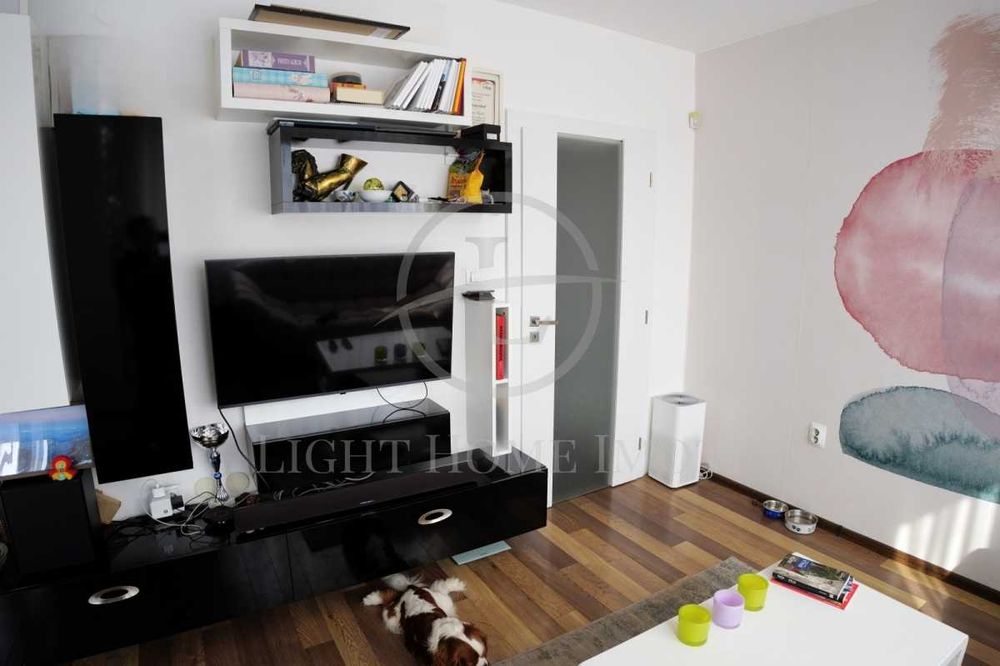 Продава се Тристаен апартамент в Пловдив, Кършияка - 89 кв.м за 1330 €/кв.м - Снимка #1