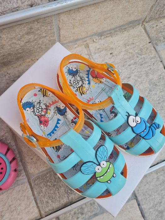 Сандали за момиче 28 номер