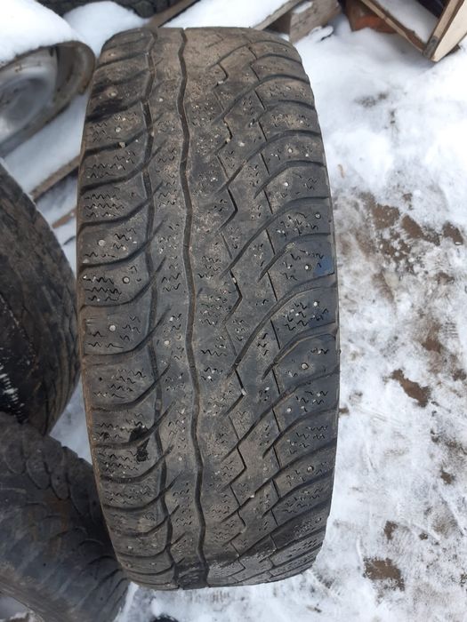 Продам зимние шины