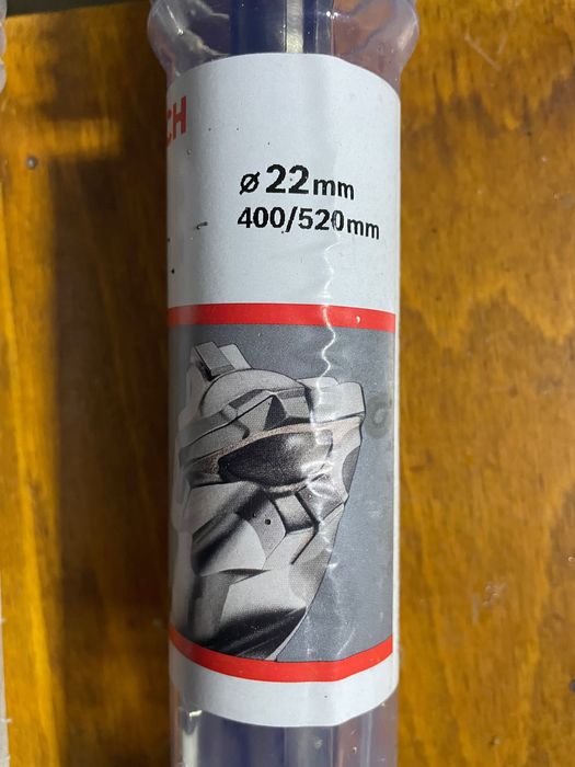 Burghie și daltă și șpiț marcă  Bosch noi.