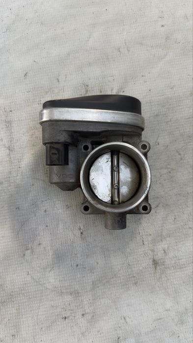 Дросел клапа за БМВ Е46 318,320 бензин