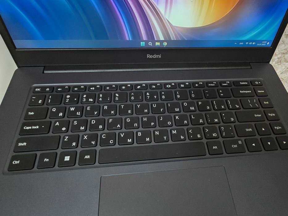 Офисный тихий ноутбук Xiaomi RedmiBook 15