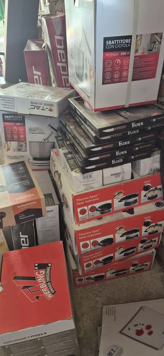 Стоки за бита: ютии, сокоизтизквачки, вентилатори, кантари, сешуари и други.