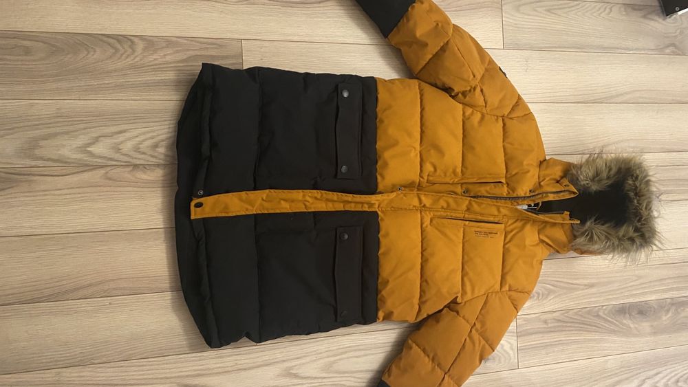 Geaga iarna noua Reserved marimea 170 baieti