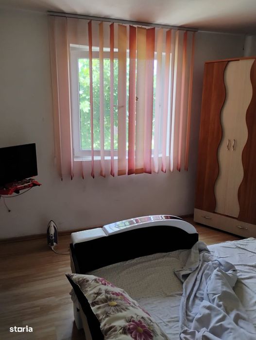 Casa de vânzare com. Florica