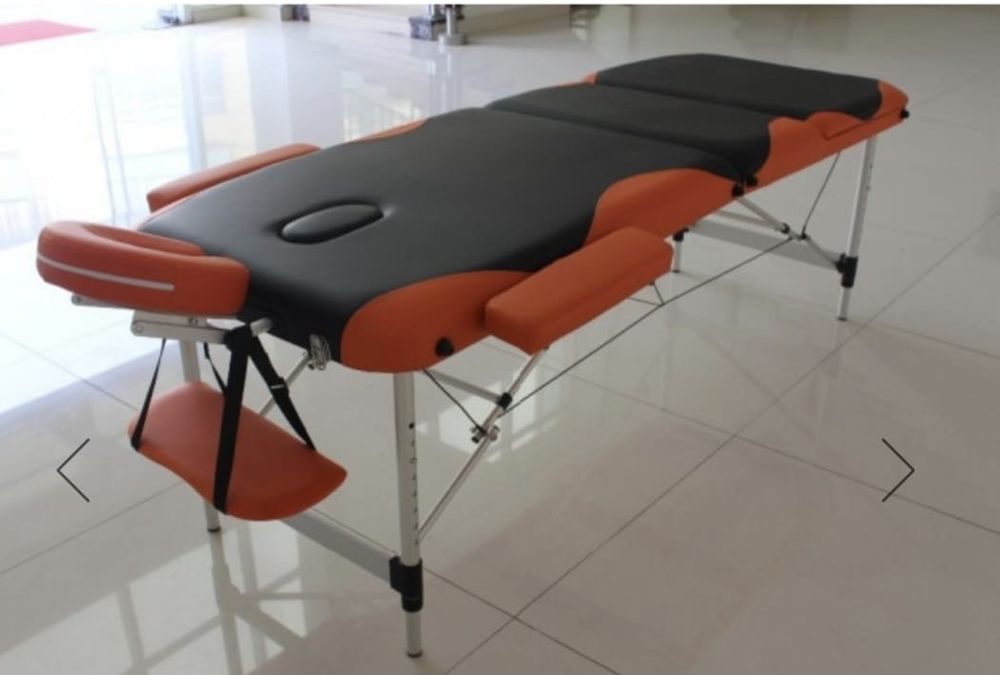 Pat gene/masaj si lampa cosmetica led