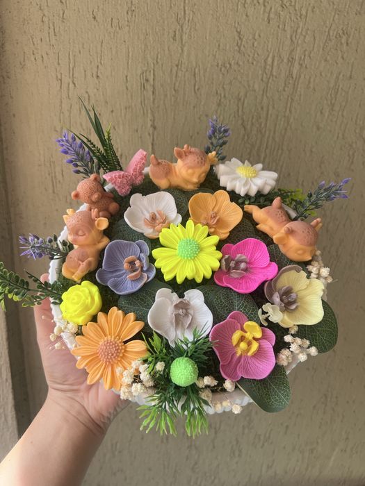 Цветя и аранжировки от ароматен сапун