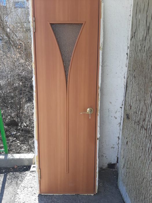 Продам межкомнатные двери