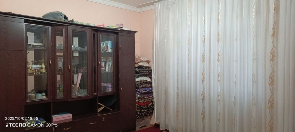 Катеж сотилади 6 сотих 4 хона