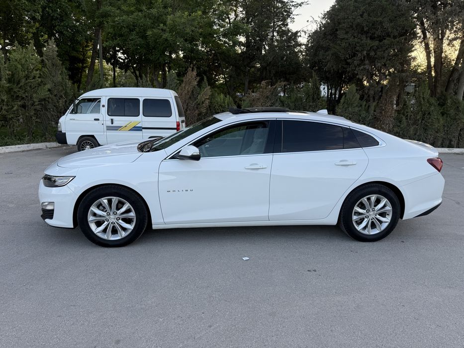 Malibu 1.5 turbo sotiladi