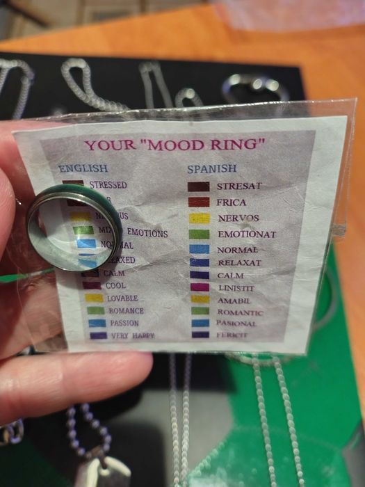 Bijuterii ieftine din oțel inoxidabil