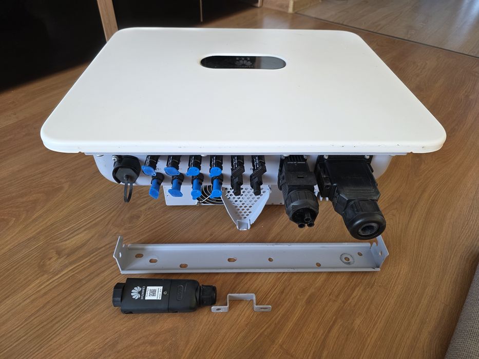 Invertor hibrid trifazat HUAWEI 15KW KTL MBO