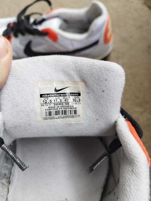 Adidasi NIKE marime 47