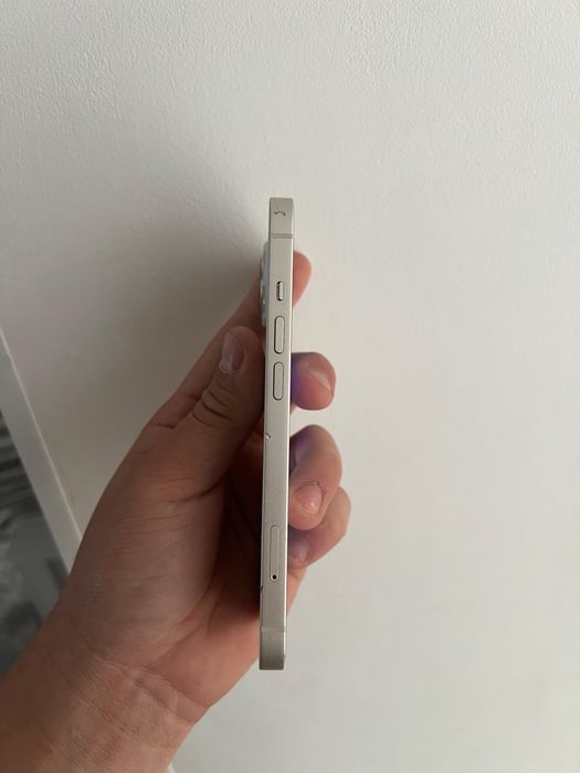 Iphone 13 256гб акумулятор 79%