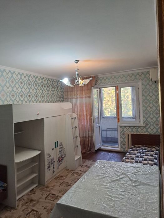 Сдаю 2х комн квартиру