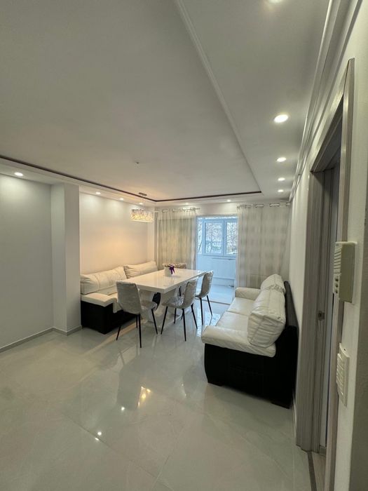 Inchiriez apartament 3 camere proprietar