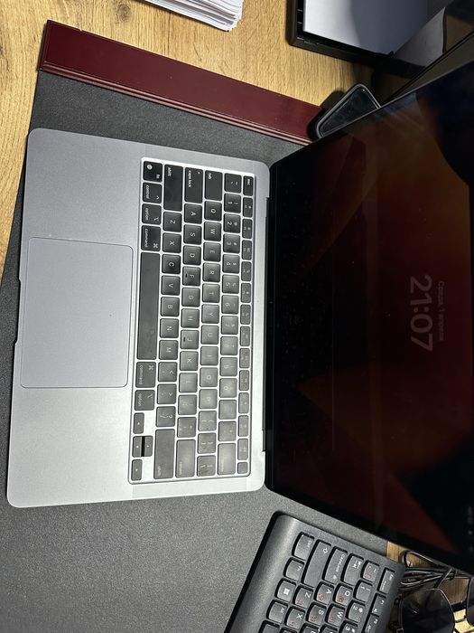 Macbook M1 2020г 256 гб