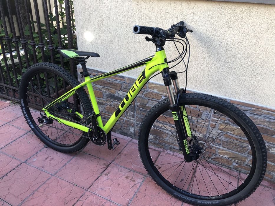 Bicicleta Cube 29 hidraulica