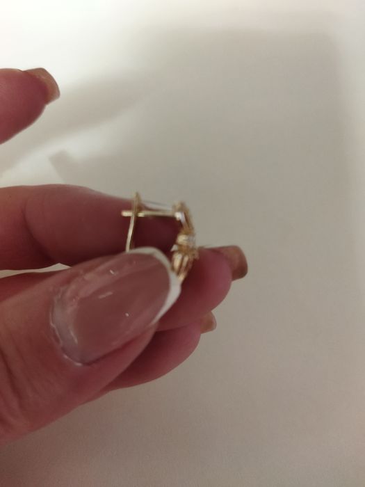 Дамски обеци със златно покритие 18 каратово злато.