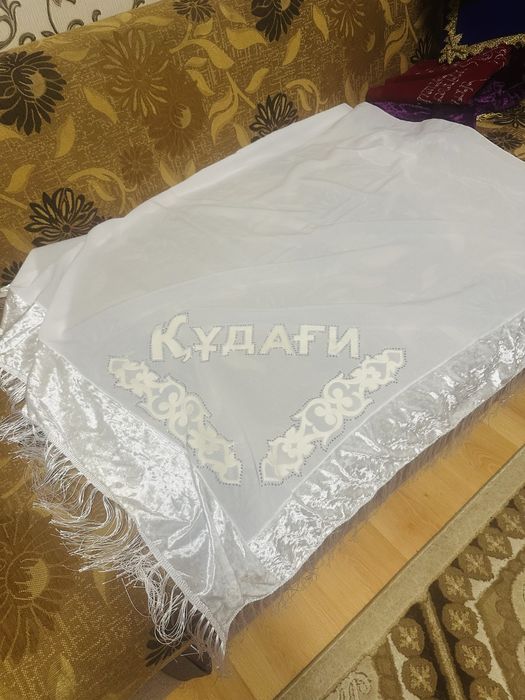 Камзол, чапан, платки, кудалык продам