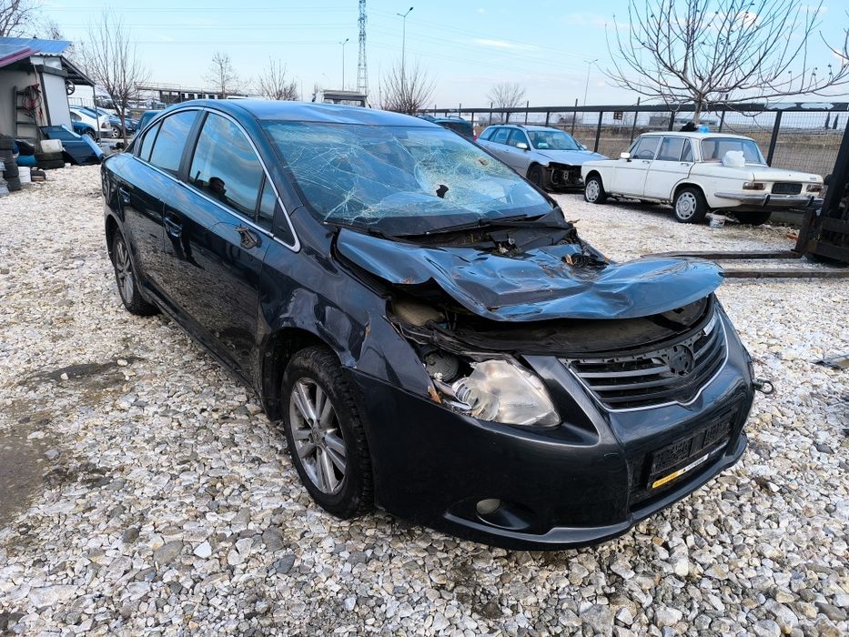 НА ЧАСТИ  Toyota Avensis 1.8 147к.с. 2011г.