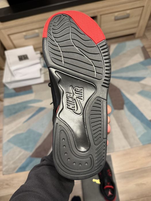 Ghete jordan max aura 5