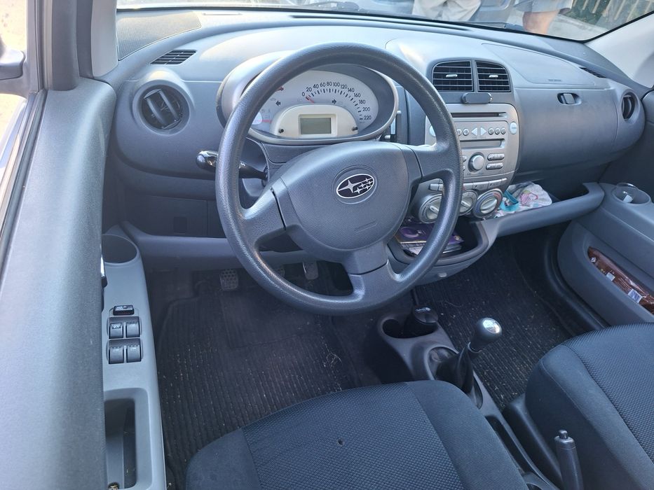 Продавам Subaru justy