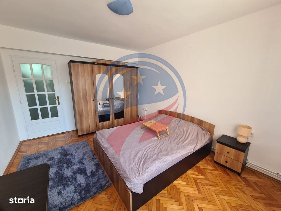 Apartament ultra central cu 2 camere decomandat complet utilat