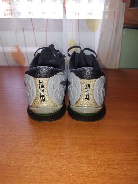 Papuci de alergare asics gel quantum infinity