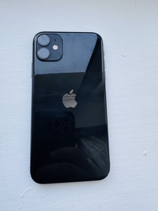 iPhone 11 128 ГБ | Отличное состояние | Коробка + зарядка